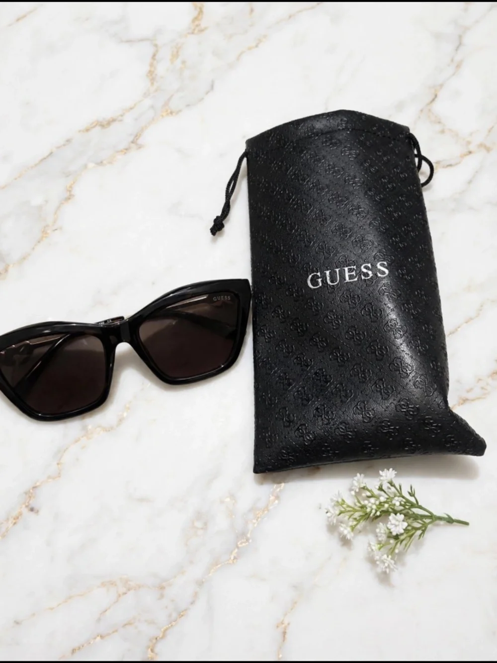 GUESS Black Cat Eye Sunglasses - Shiny Black w/ Logo Pouch